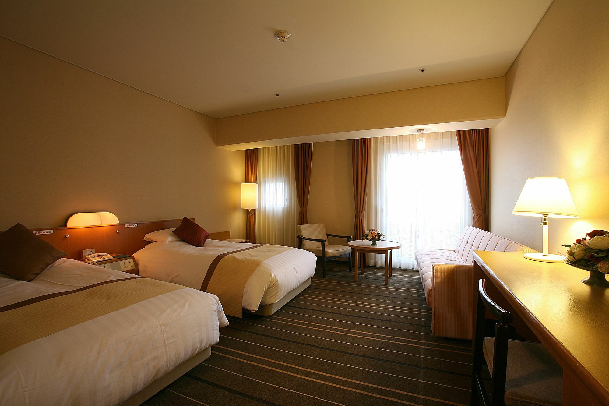 Senri Hankyu Hotel Osaka Toyonaka Exterior foto